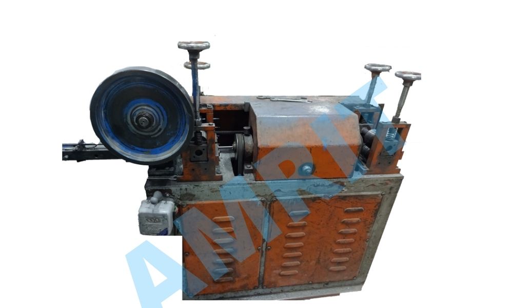 wire straightening and cutting machine