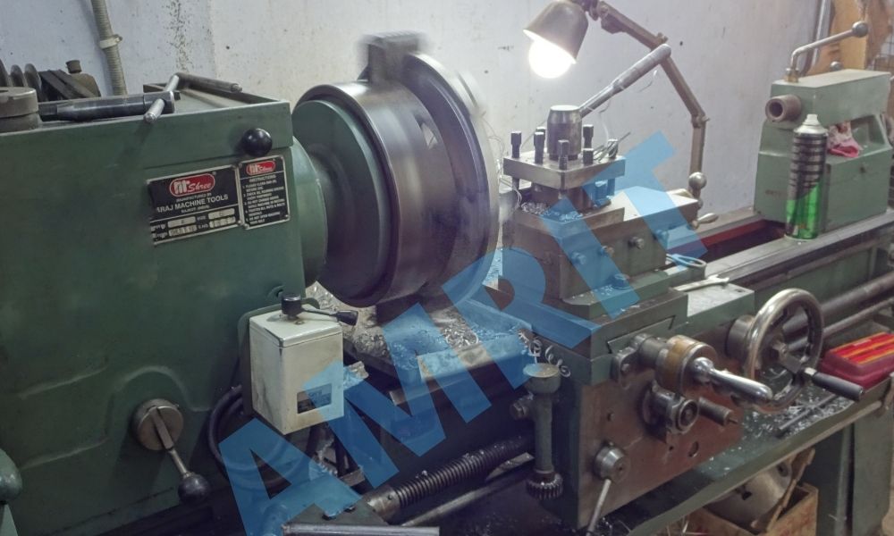 Lathe machine